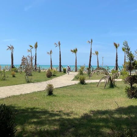 Family Beach 100 Square Metres Apartment Golem  Exterior foto