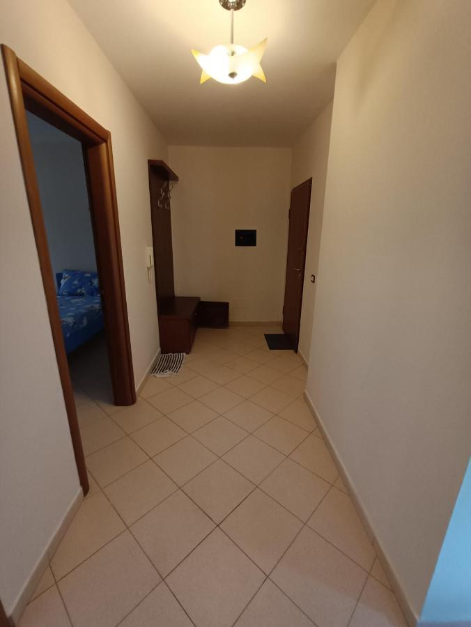 Family Beach 100 Square Metres Apartment Golem  Exterior foto